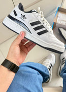 Tênis Adidas Forum Low CL  Unissex - Design Clássico Branco com Detalhes Coloridos | 36 a 44