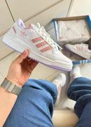 Tênis Adidas Forum Low CL  Unissex - Design Clássico Branco com Detalhes Coloridos | 36 a 44 00